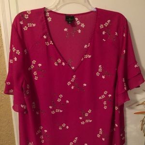 Ruffle sleeve blouse